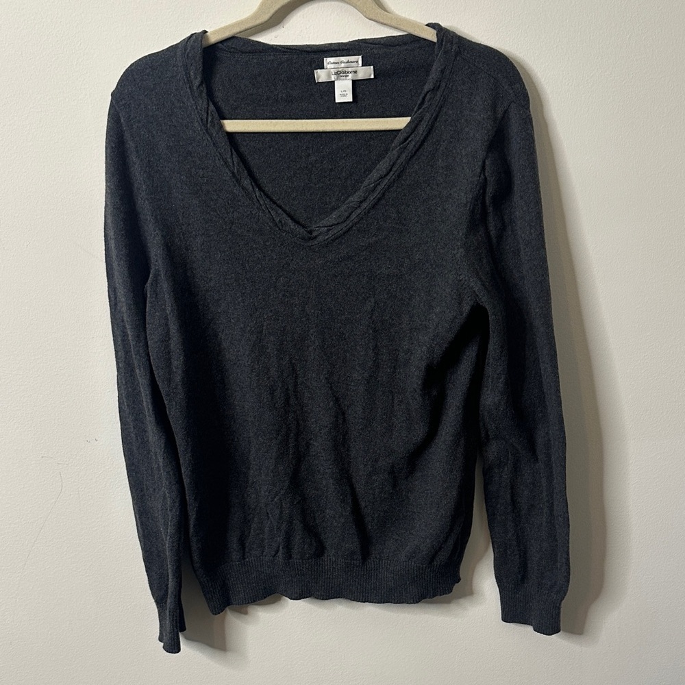 Liz Claiborne Cotton Cashmere V Neck Sweater - Picture 1 of 6